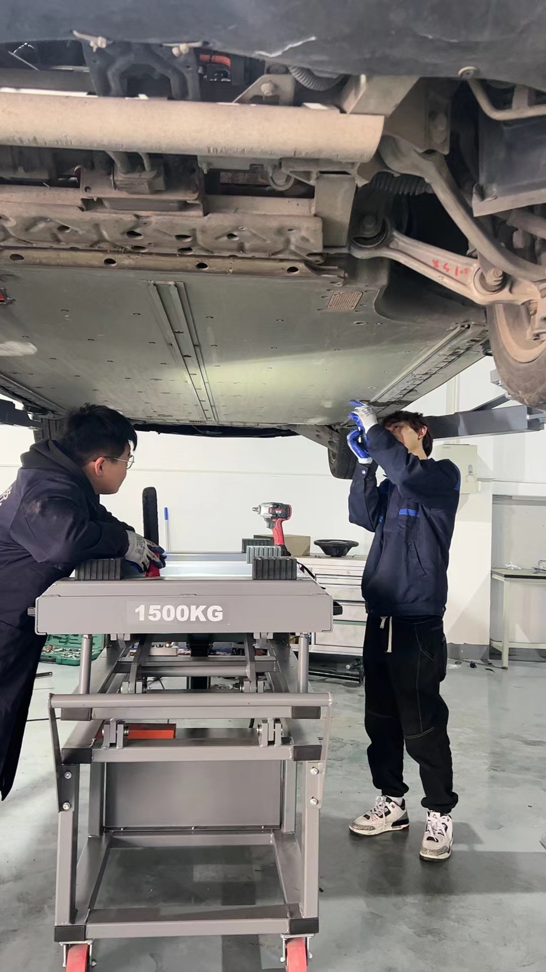 特斯拉動力電池故障處理方案