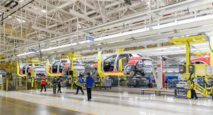 學(xué)新能源汽車維修：從入門到精通